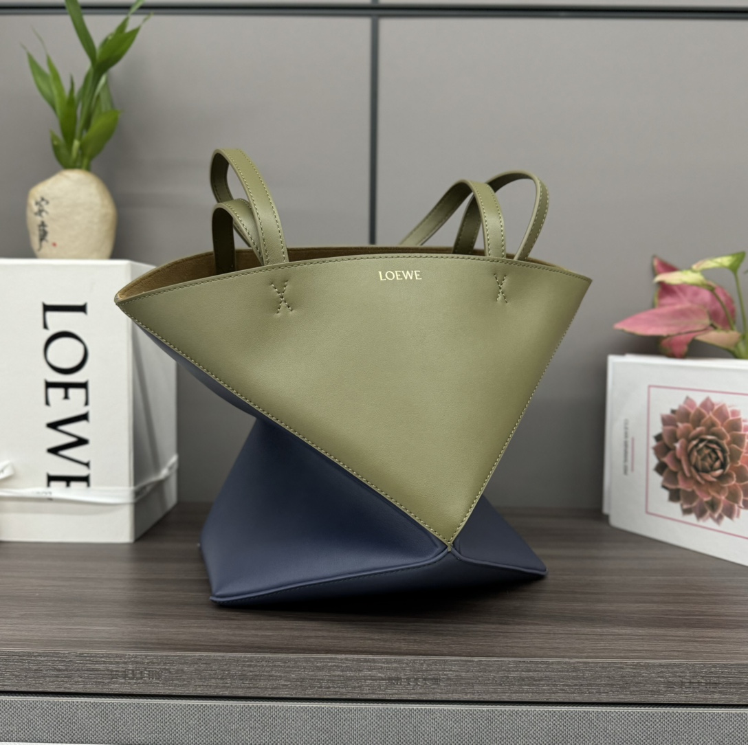 Loewe Shopping Bags